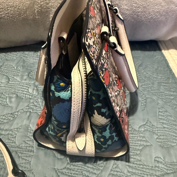 Coach Mercer 24 Yankee Floral Satchel - Picture 9 of 11